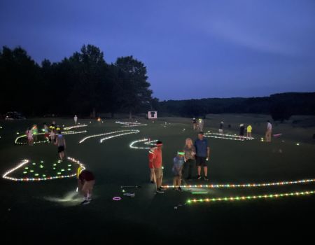 glow golf gallery size